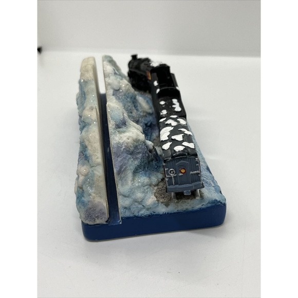 WB Polar Express Hallmark 2004 Resin Train Christmas Card Holder *No Sleeve* - Picture 4 of 7